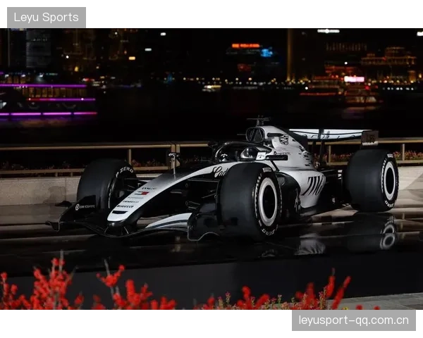 F1马来西亚站“硬拖1小时40分”？赛车“掉动力”背后的技术与心理战——赛车与人性的博弈